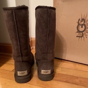 UGG Classic Tall Boots Chocolate